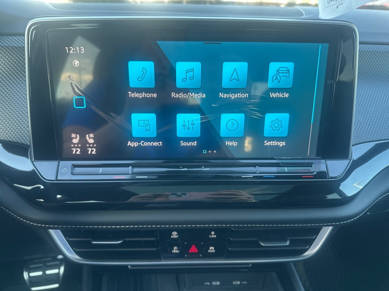 2026 Volkswagen Atlas Cross Sport 2.0T SEL Premium R-Line 4MOTION