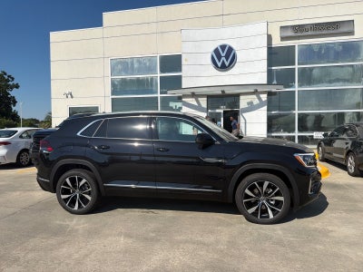 2026 Volkswagen Atlas Cross Sport 2.0T SEL Premium R-Line 4MOTION