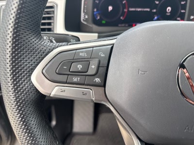 2023 Volkswagen Atlas Cross Sport 3.6L V6 SEL Premium R-Line 4MOTION