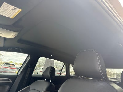 2023 Volkswagen Atlas Cross Sport 3.6L V6 SEL Premium R-Line 4MOTION