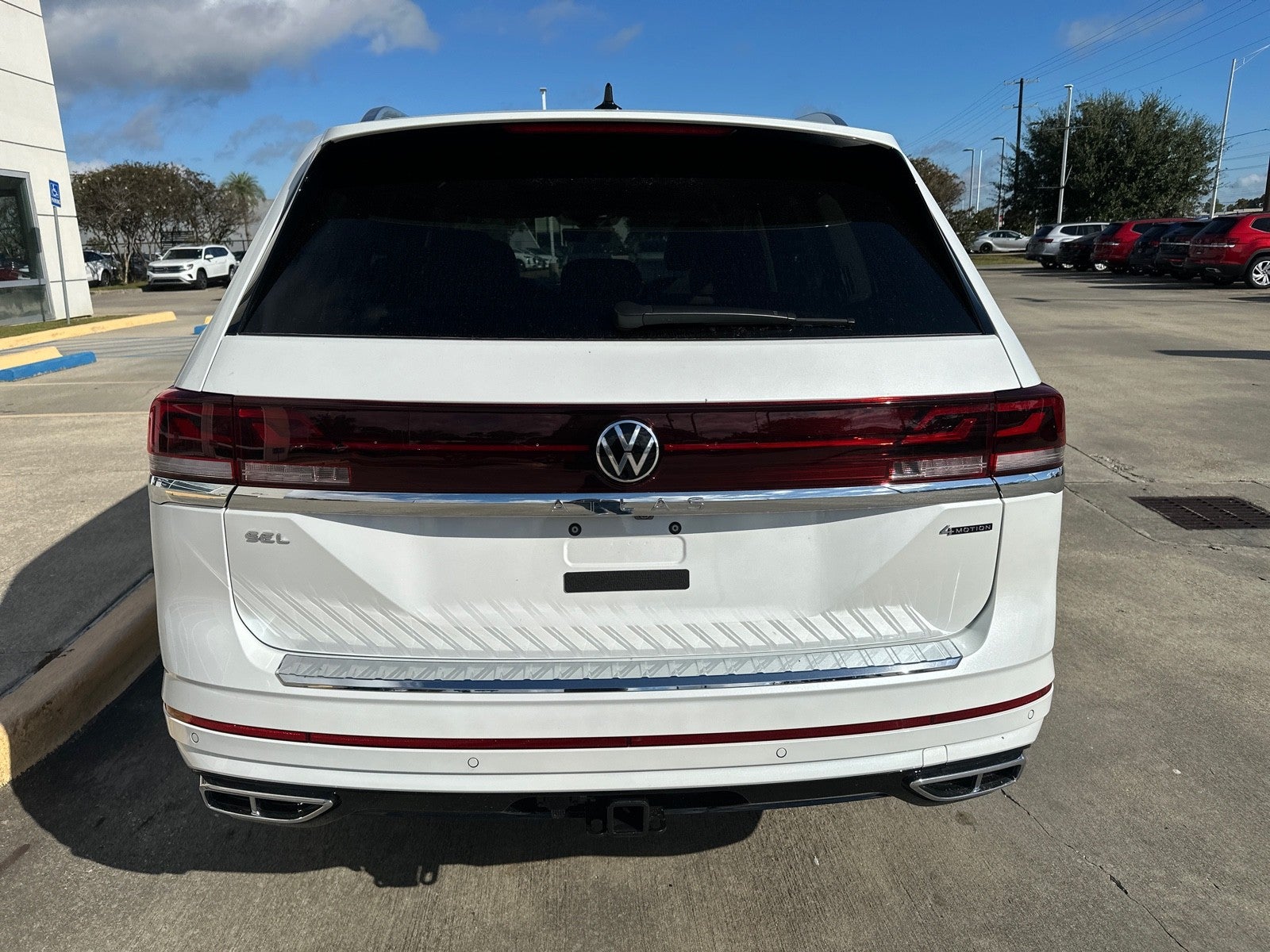 2026 Volkswagen Atlas 2.0T SEL Premium R-Line 4MOTION