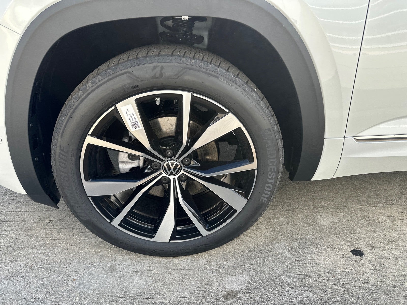 2026 Volkswagen Atlas 2.0T SEL Premium R-Line 4MOTION