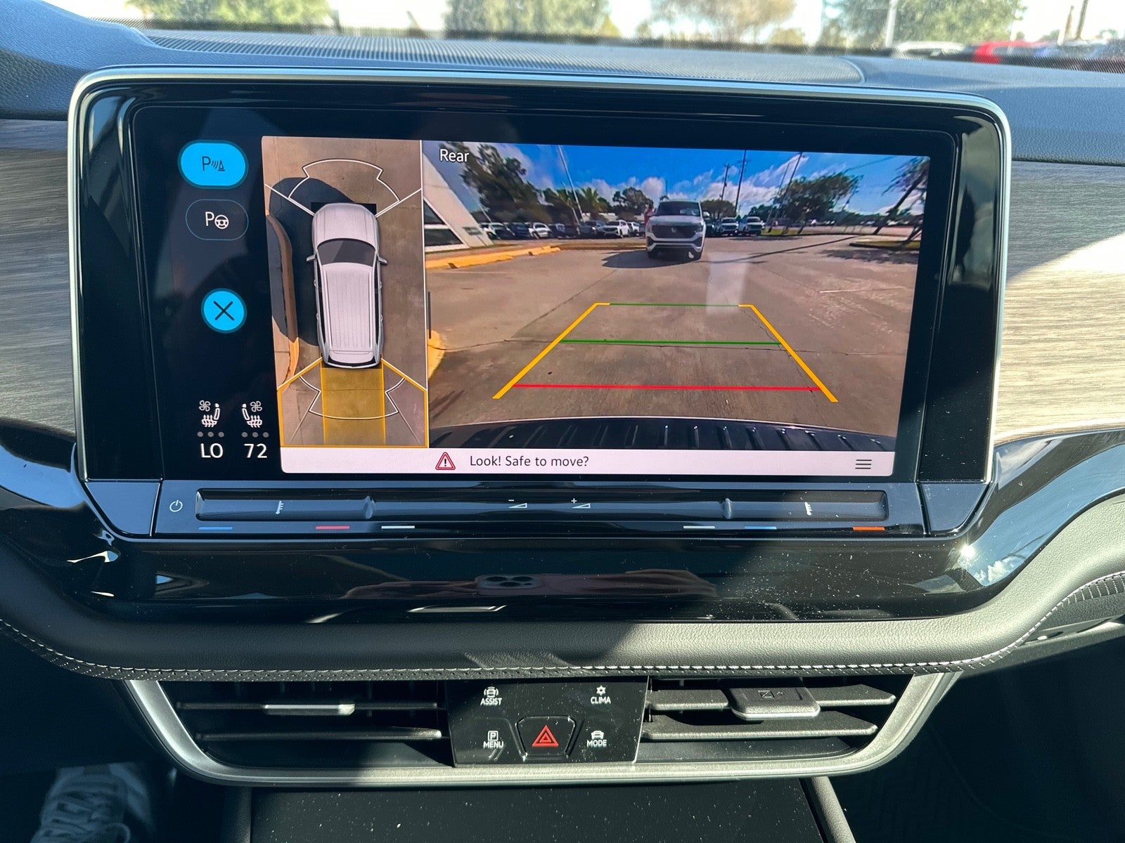 2026 Volkswagen Atlas 2.0T SEL Premium R-Line 4MOTION