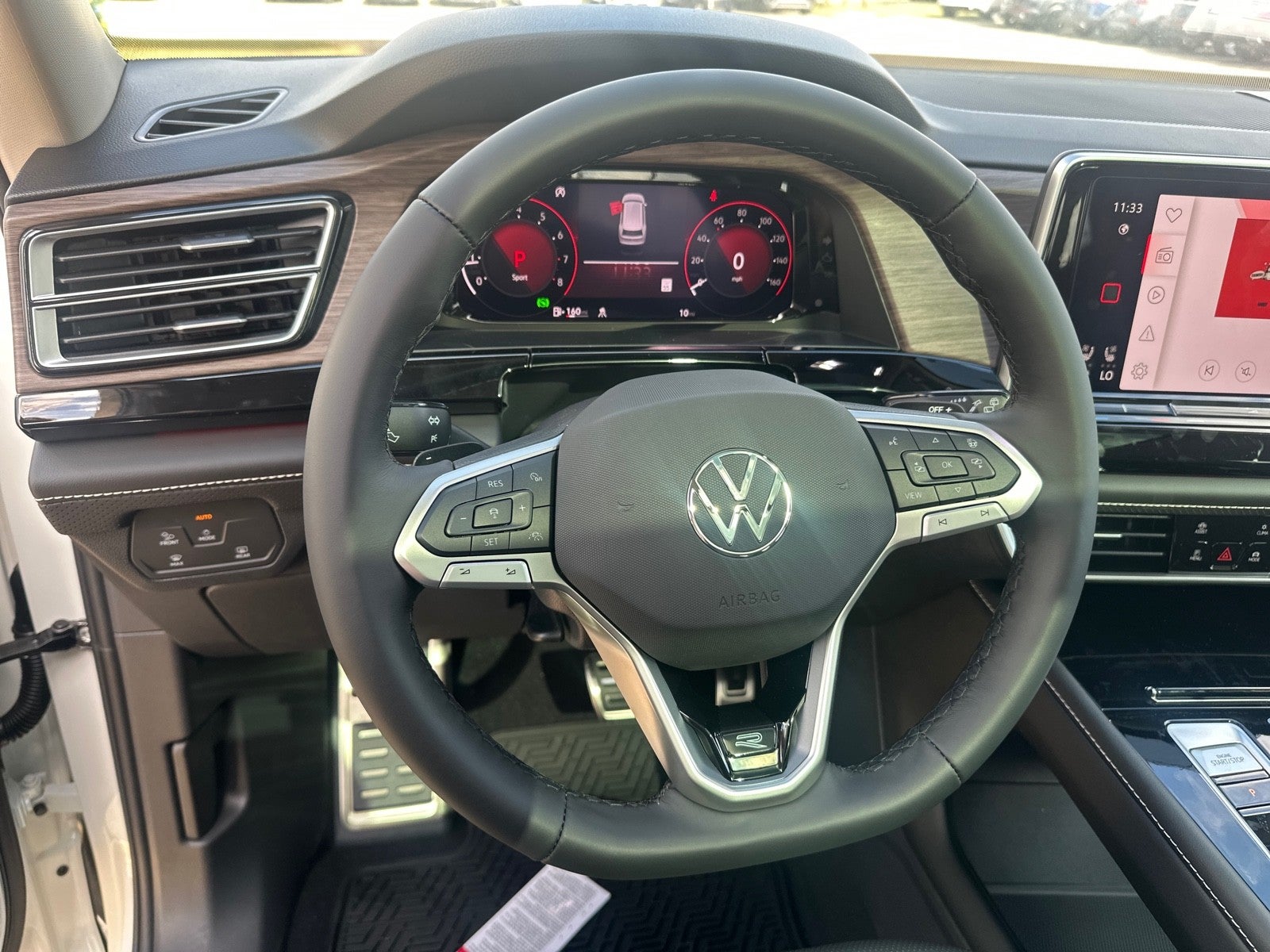 2026 Volkswagen Atlas 2.0T SEL Premium R-Line 4MOTION