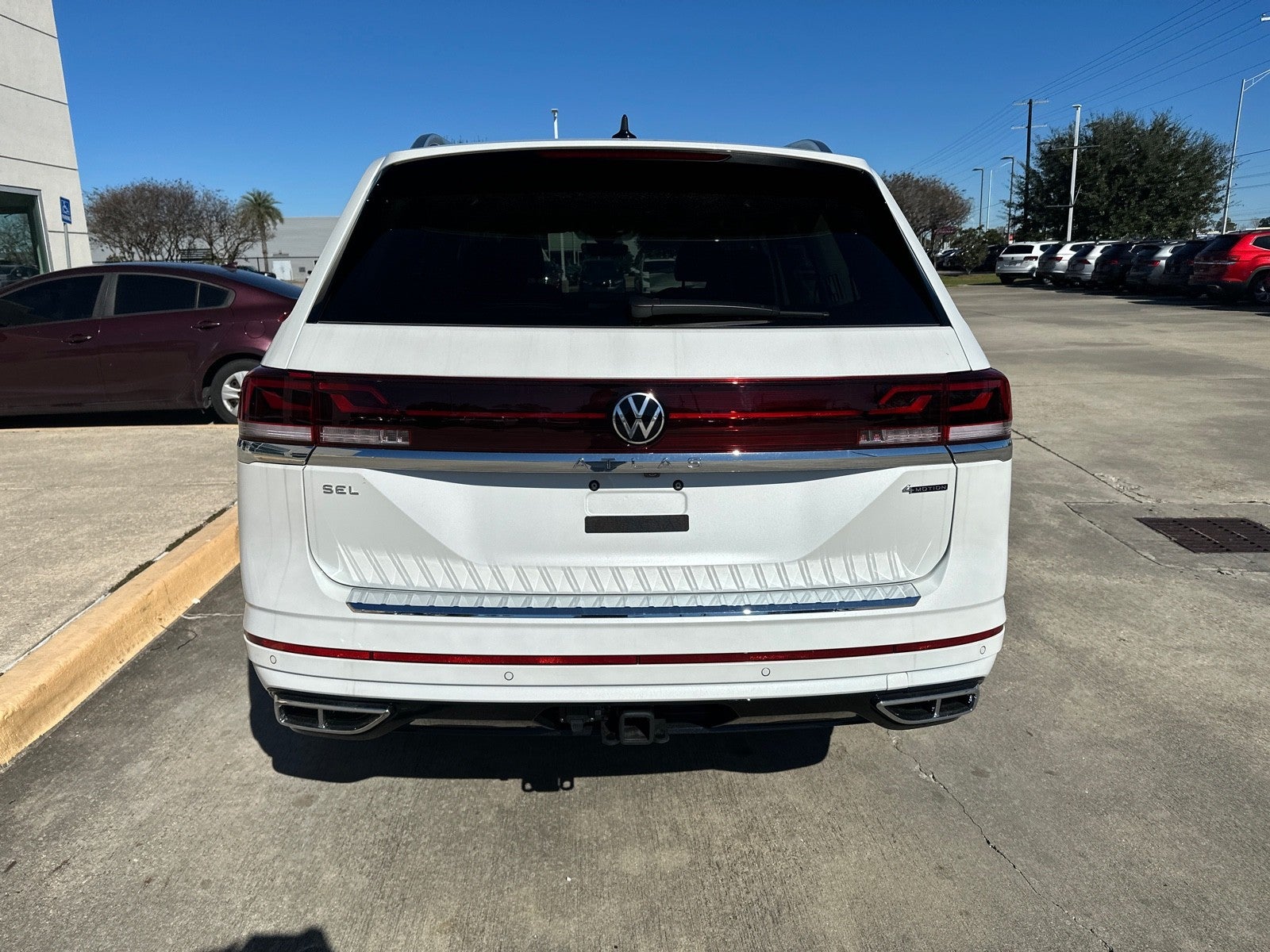 2026 Volkswagen Atlas 2.0T SEL Premium R-Line 4MOTION