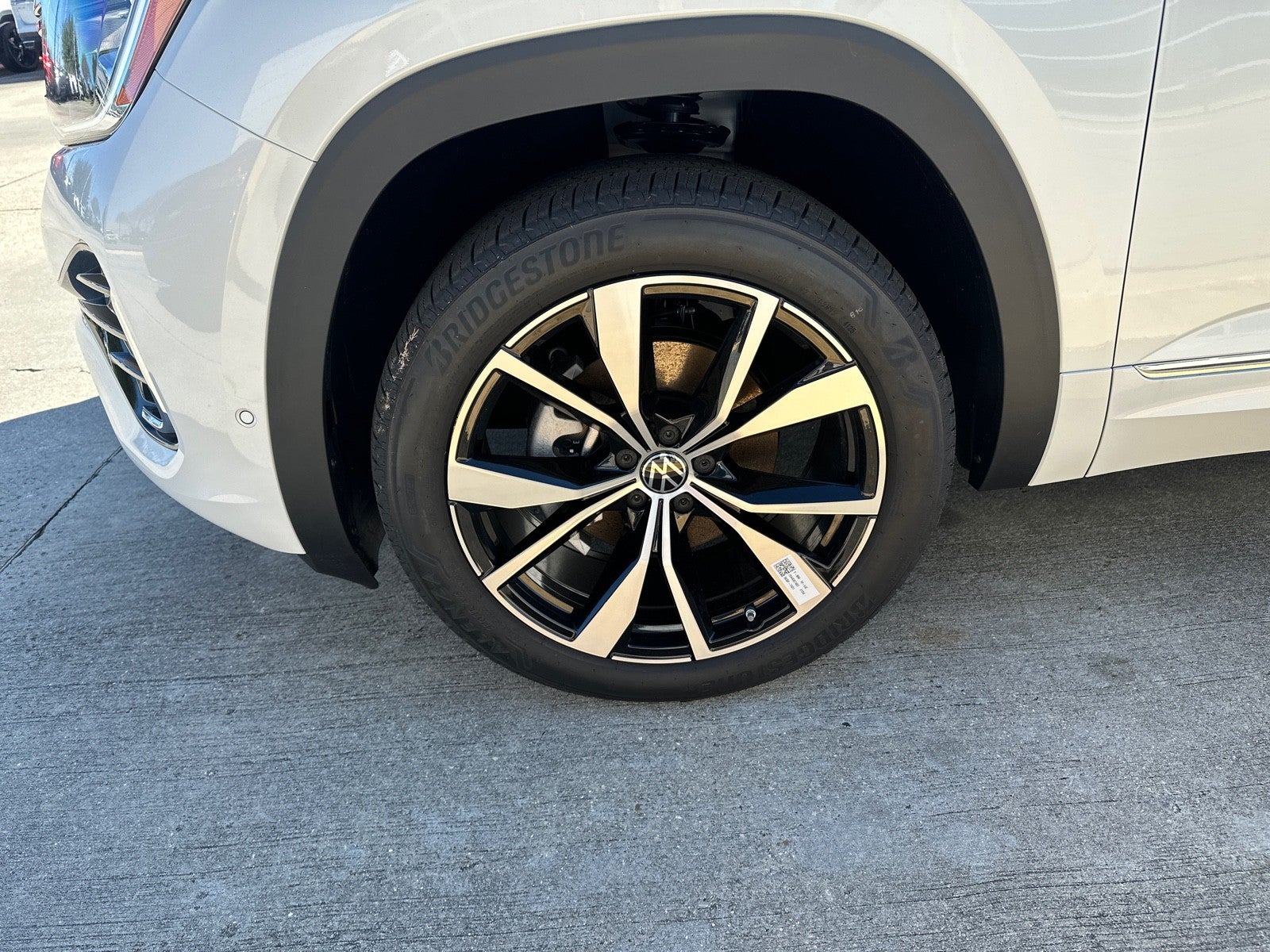 2026 Volkswagen Atlas 2.0T SEL Premium R-Line 4MOTION