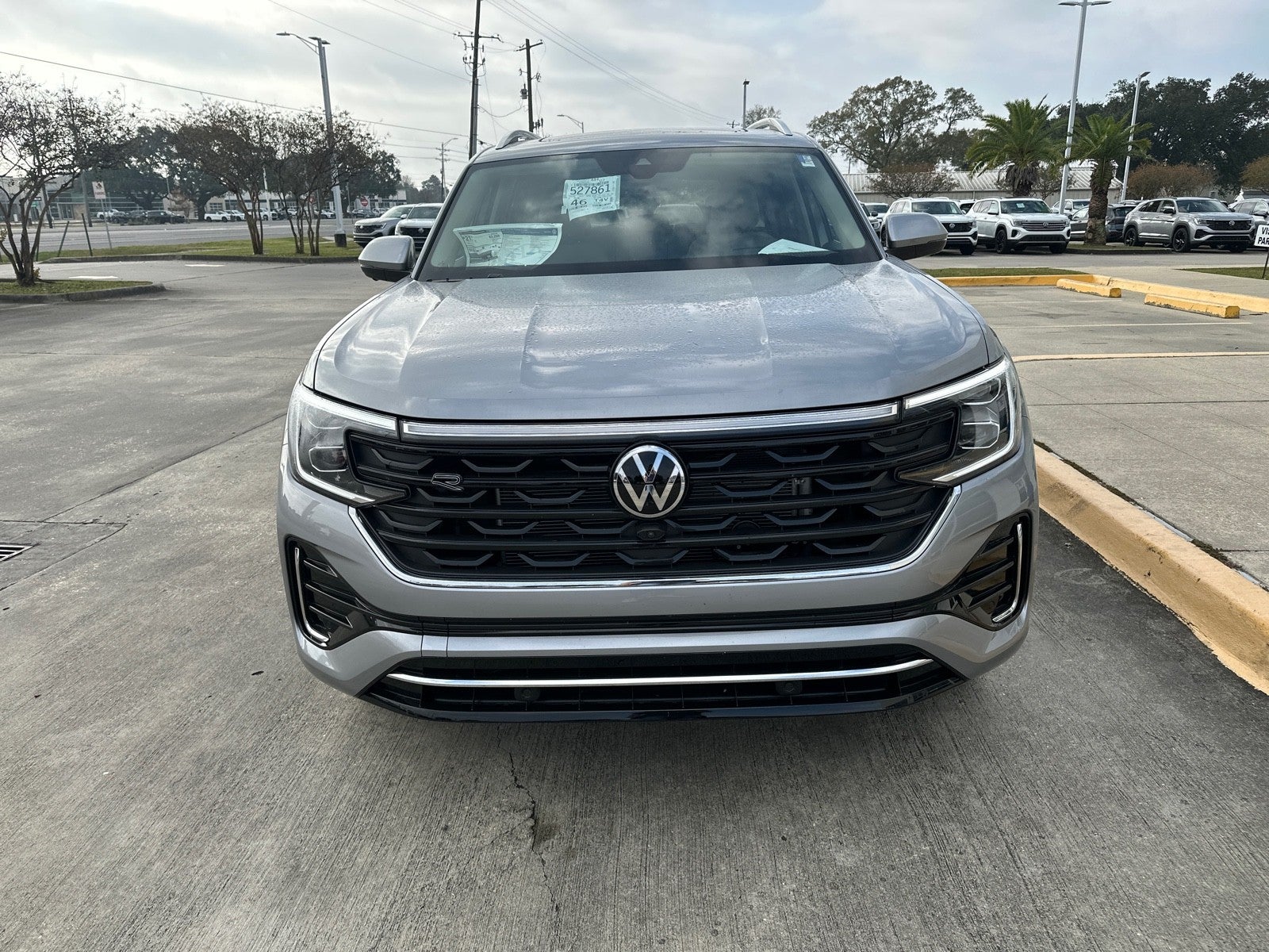 2026 Volkswagen Atlas 2.0T SEL Premium R-Line 4MOTION