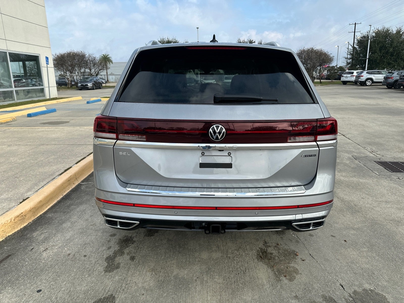 2026 Volkswagen Atlas 2.0T SEL Premium R-Line 4MOTION