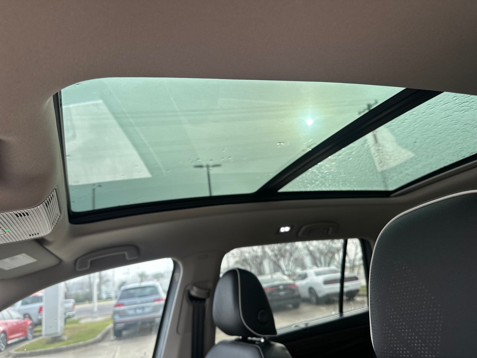 2026 Volkswagen Atlas 2.0T SEL Premium R-Line 4MOTION