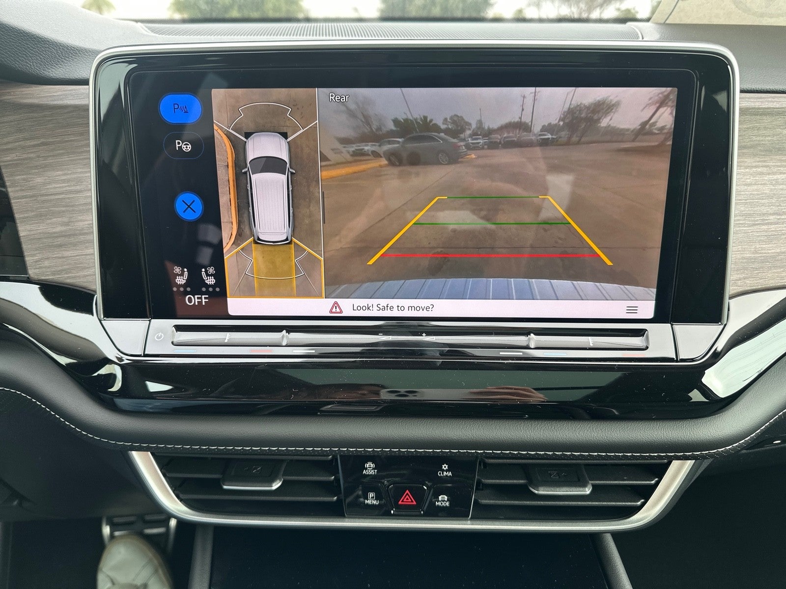 2026 Volkswagen Atlas 2.0T SEL Premium R-Line 4MOTION