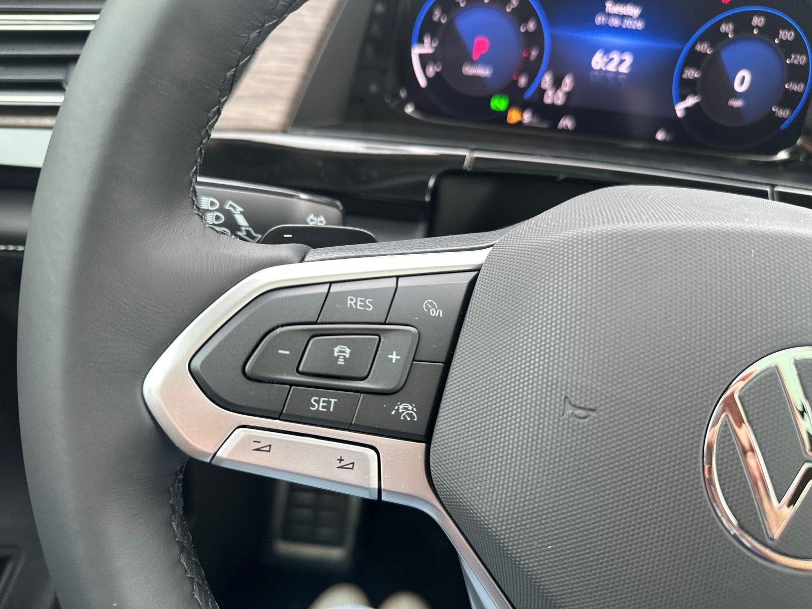 2026 Volkswagen Atlas 2.0T SEL Premium R-Line 4MOTION