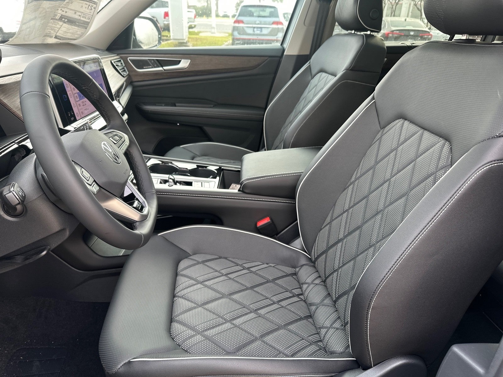 2026 Volkswagen Atlas 2.0T SEL Premium R-Line 4MOTION