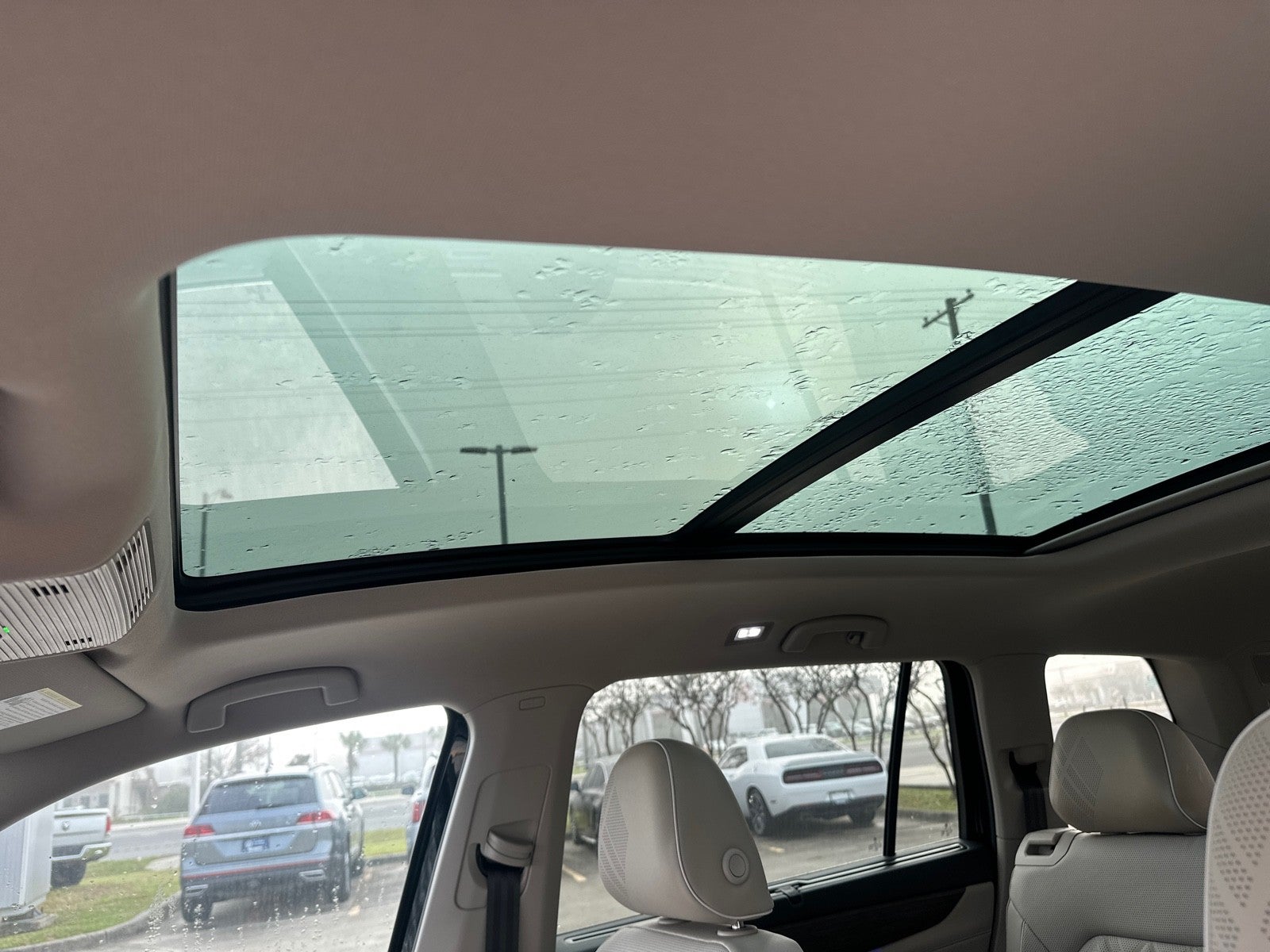 2026 Volkswagen Atlas 2.0T SEL Premium R-Line 4MOTION