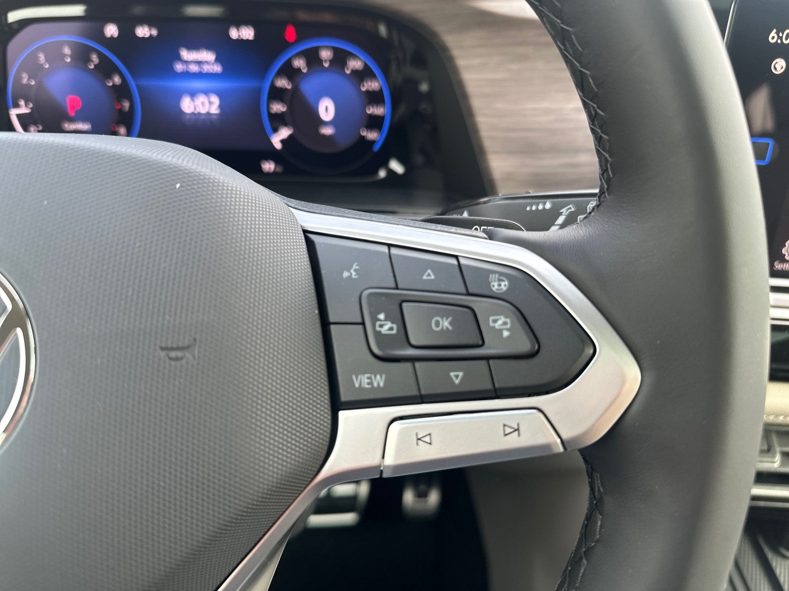 2026 Volkswagen Atlas 2.0T SEL Premium R-Line 4MOTION