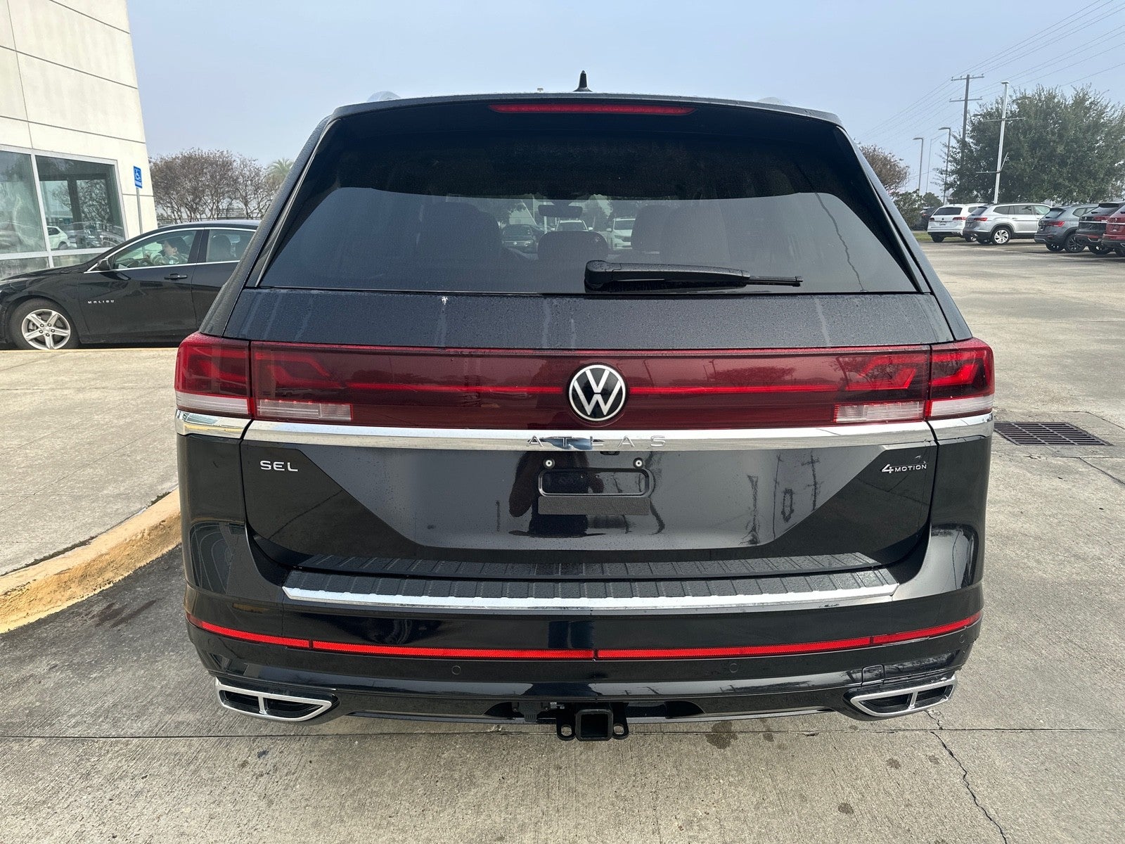 2026 Volkswagen Atlas 2.0T SEL Premium R-Line 4MOTION