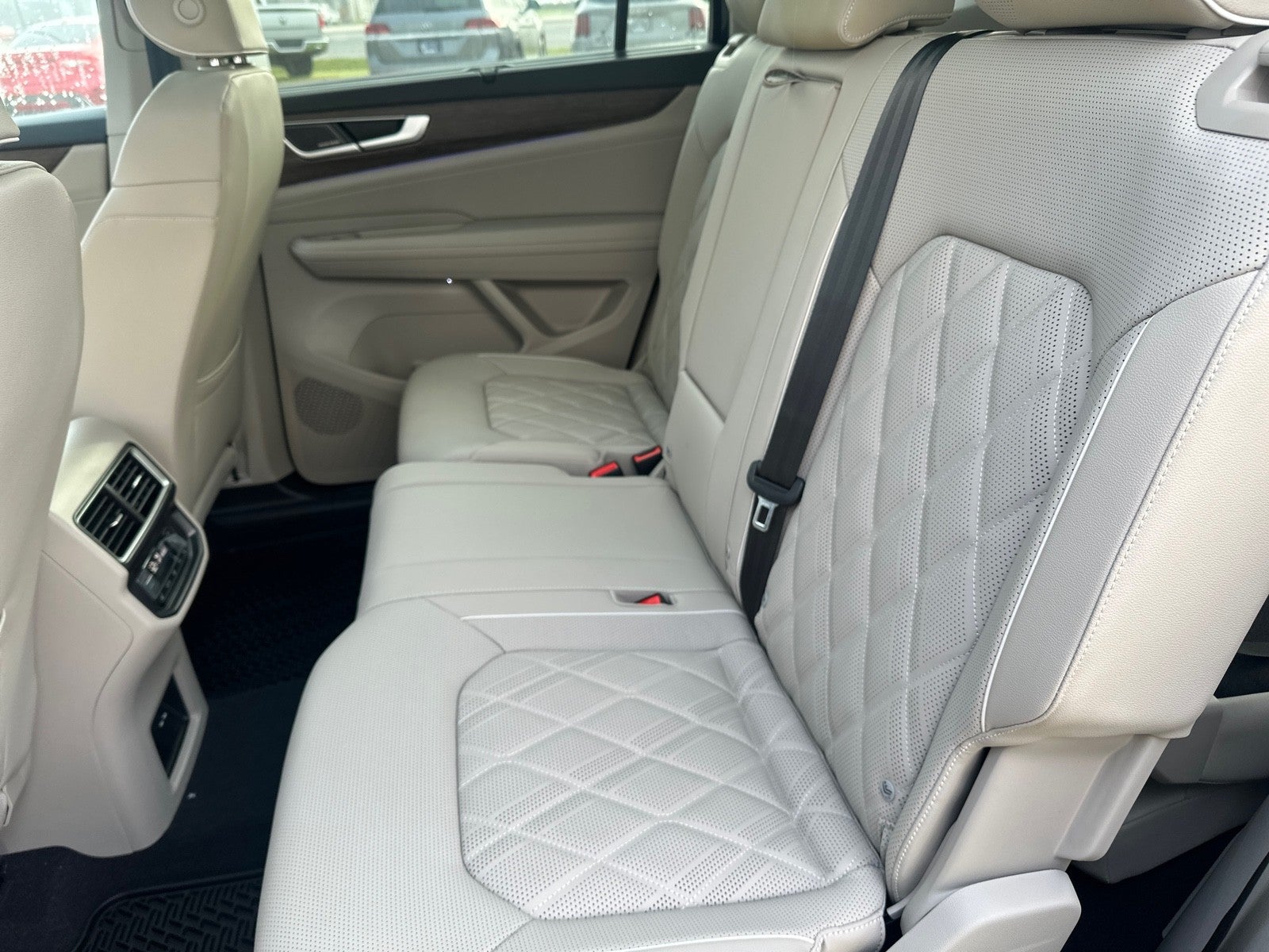 2026 Volkswagen Atlas 2.0T SEL Premium R-Line 4MOTION