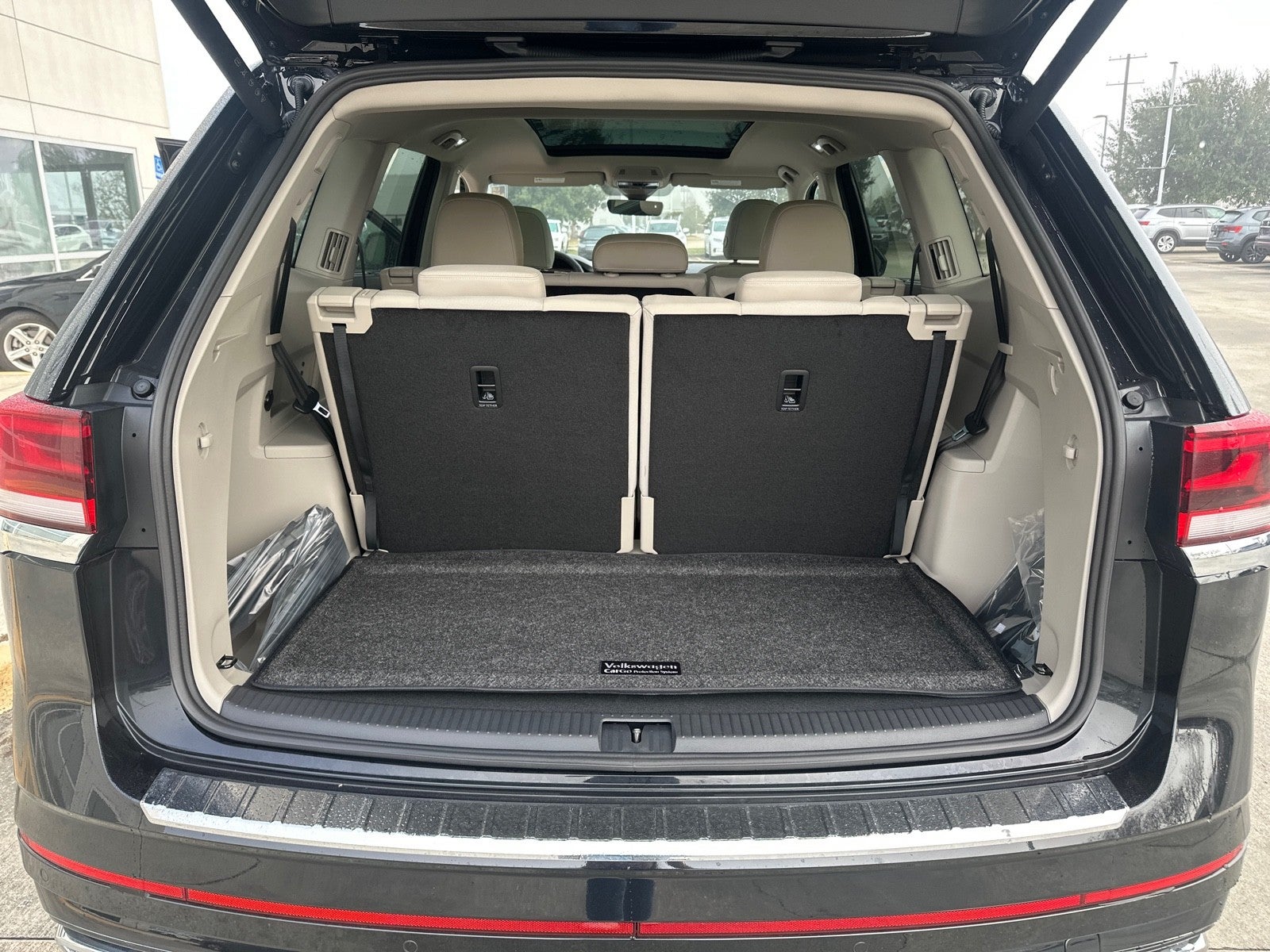 2026 Volkswagen Atlas 2.0T SEL Premium R-Line 4MOTION