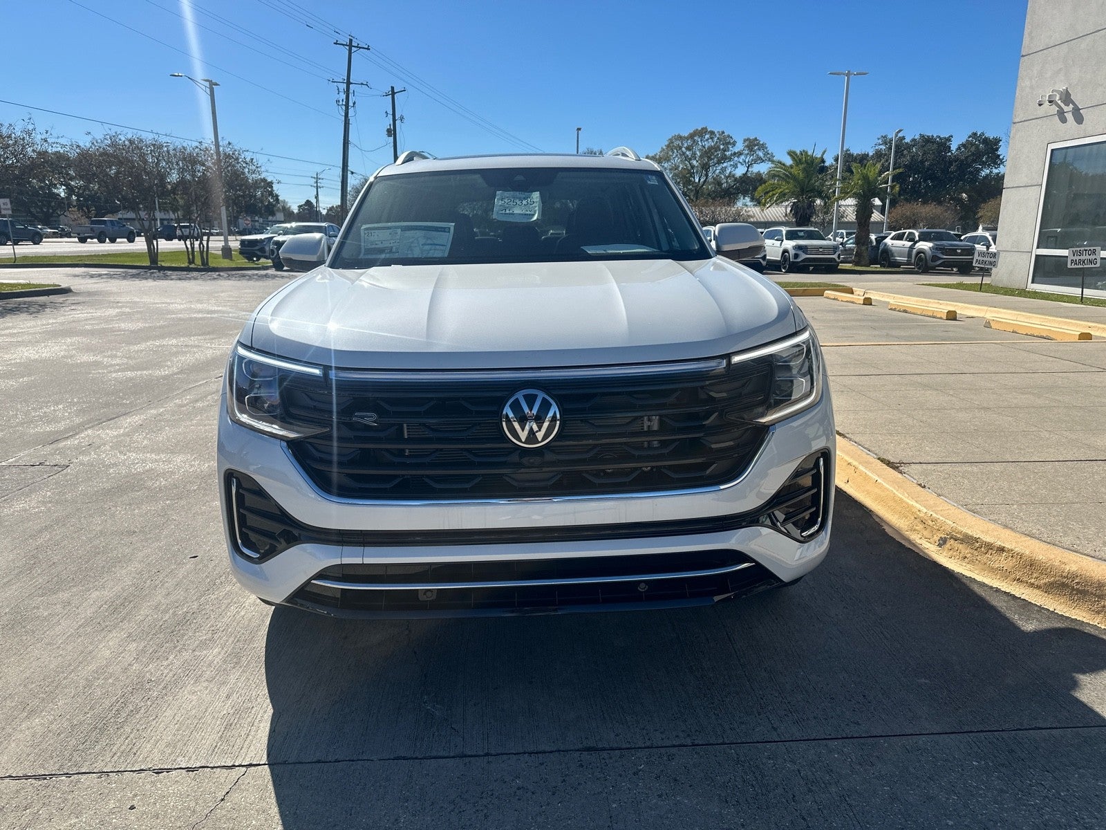 2026 Volkswagen Atlas 2.0T SEL Premium R-Line 4MOTION