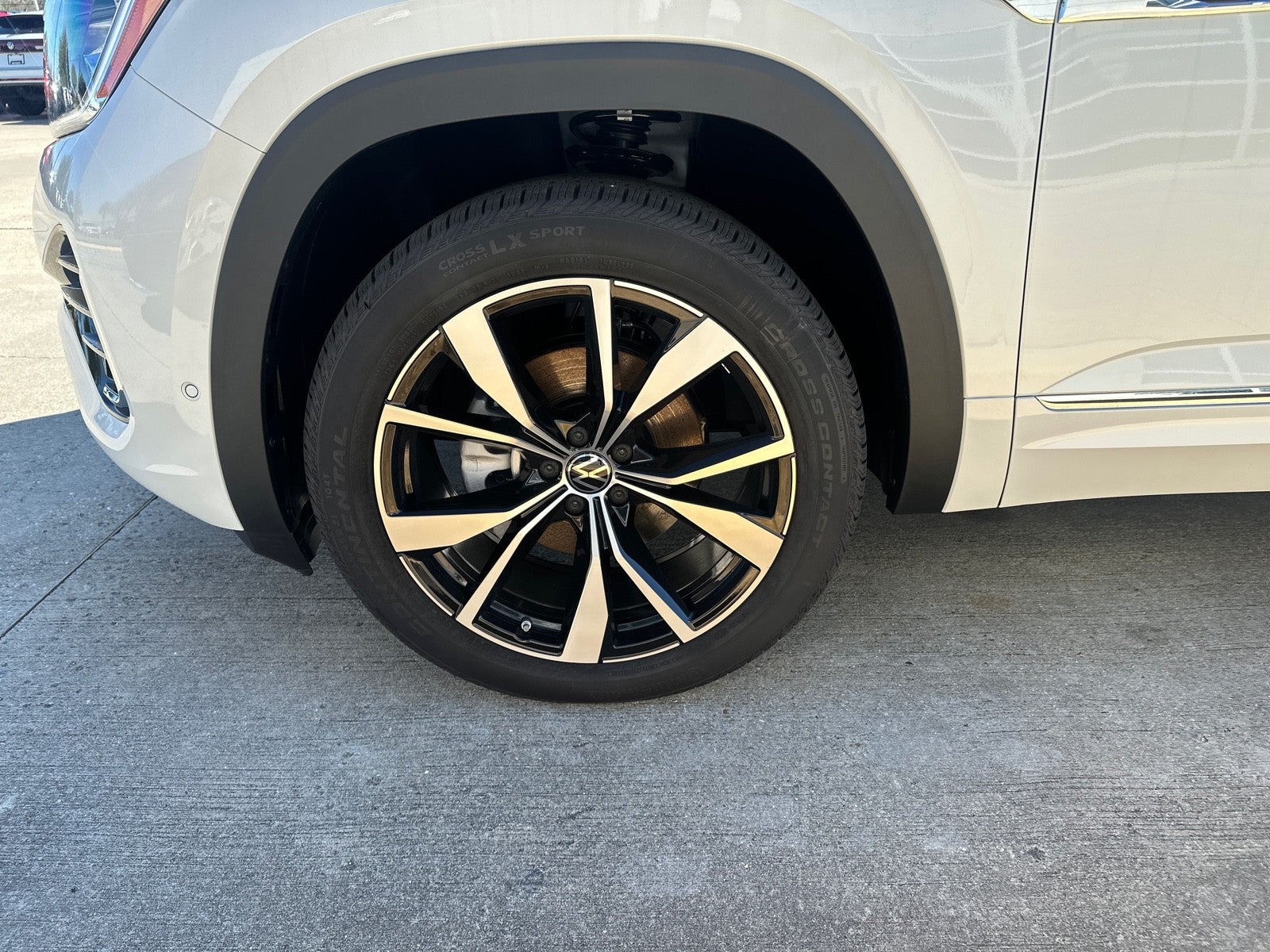 2026 Volkswagen Atlas 2.0T SEL Premium R-Line 4MOTION