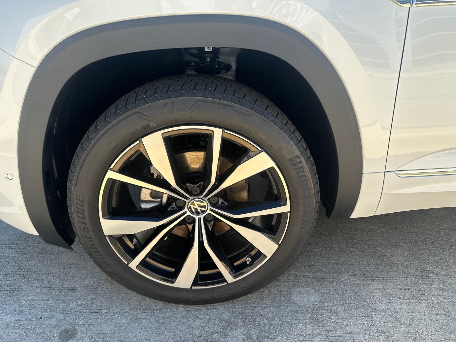 2026 Volkswagen Atlas 2.0T SEL Premium R-Line 4MOTION