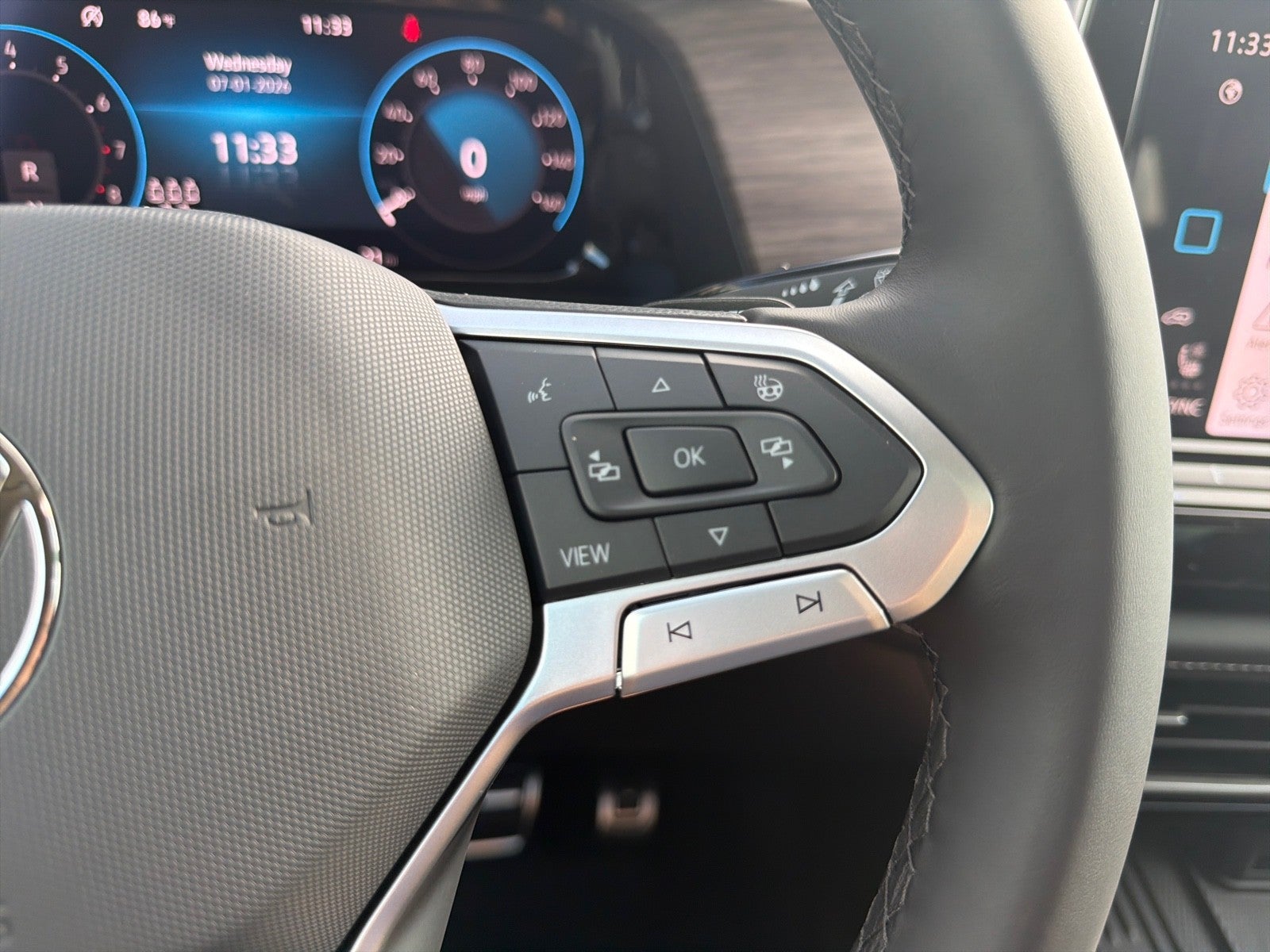 2026 Volkswagen Atlas 2.0T SEL Premium R-Line 4MOTION