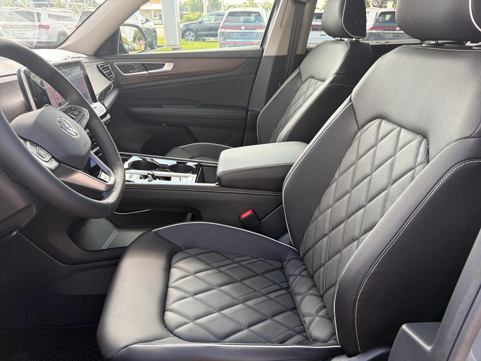 2026 Volkswagen Atlas 2.0T SEL Premium R-Line 4MOTION