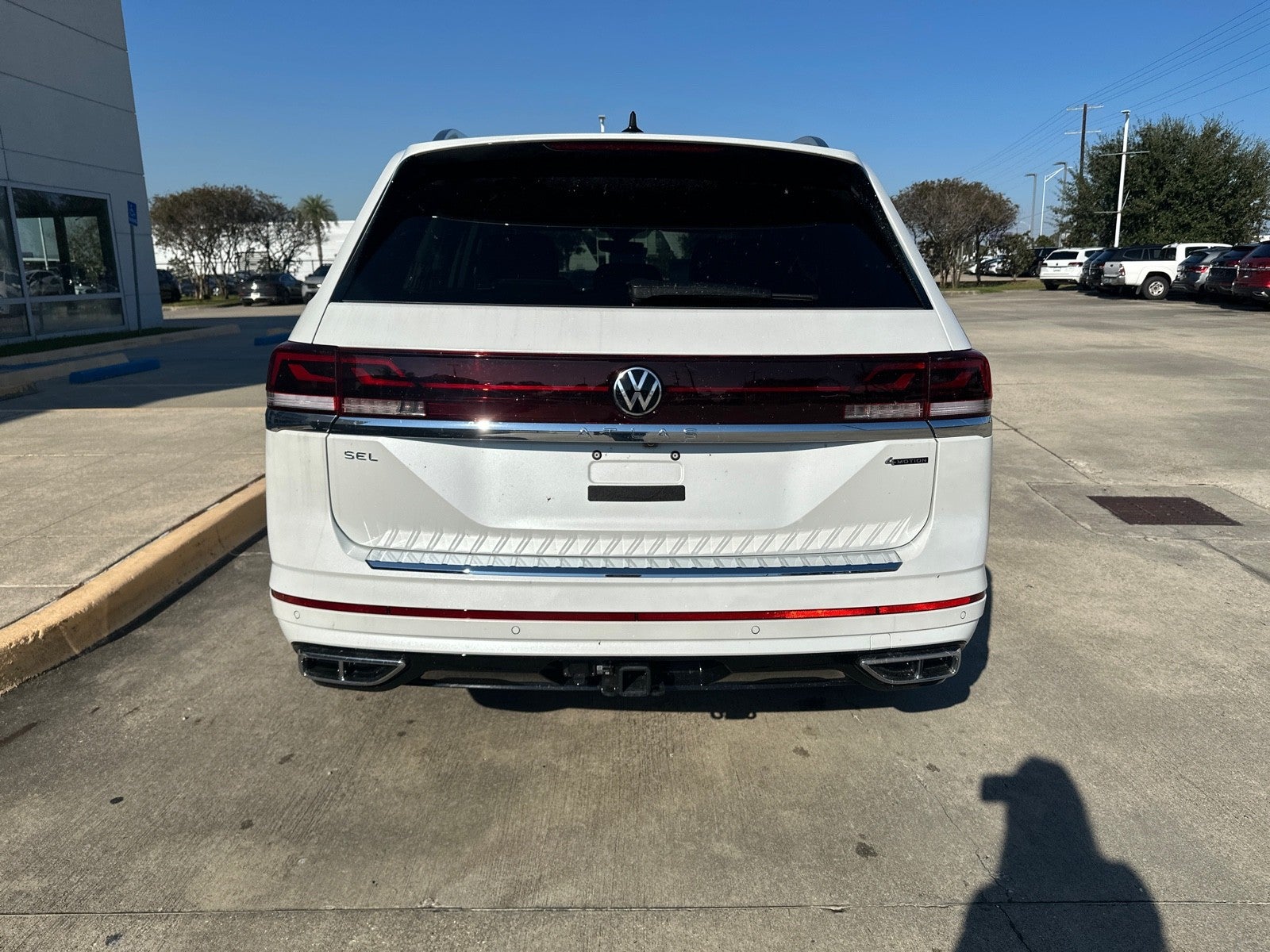2026 Volkswagen Atlas 2.0T SEL Premium R-Line 4MOTION