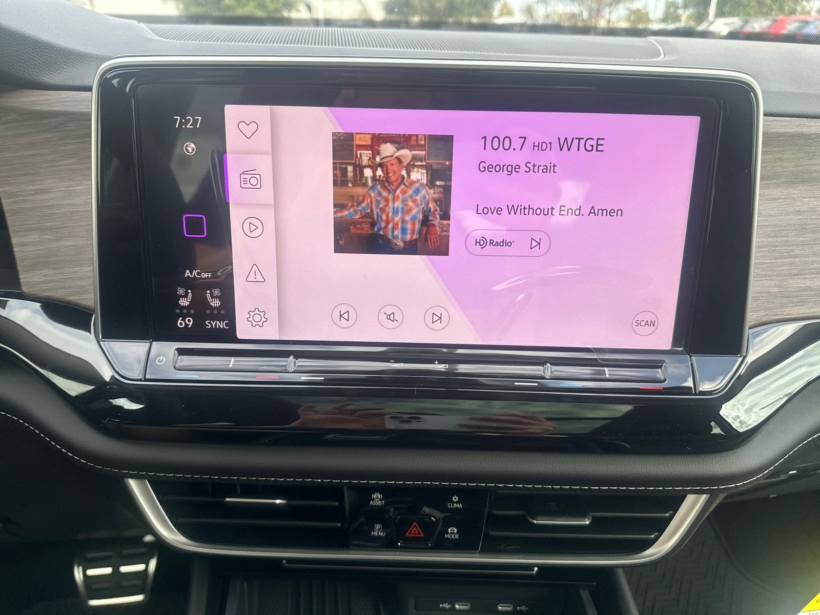 2026 Volkswagen Atlas 2.0T SEL Premium R-Line 4MOTION