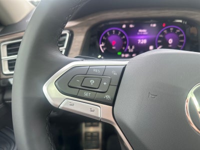 2026 Volkswagen Atlas 2.0T SEL Premium R-Line 4MOTION