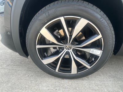 2026 Volkswagen Atlas 2.0T SEL Premium R-Line 4MOTION