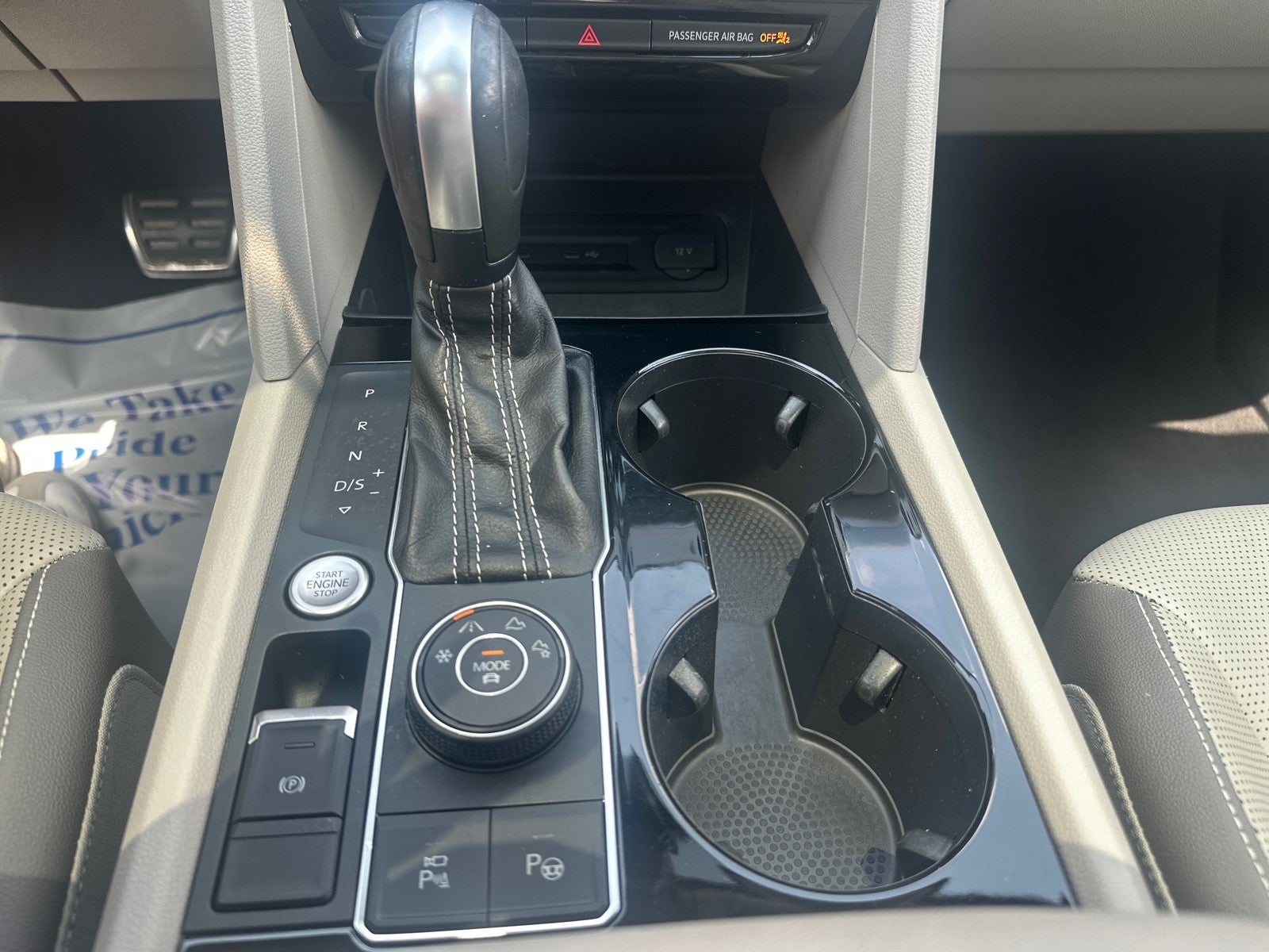 2021 Volkswagen Atlas 2021.5 3.6L V6 SEL Premium R-Line 4MOTION