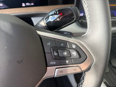 2027 Volkswagen Atlas SE w/Technology FWD