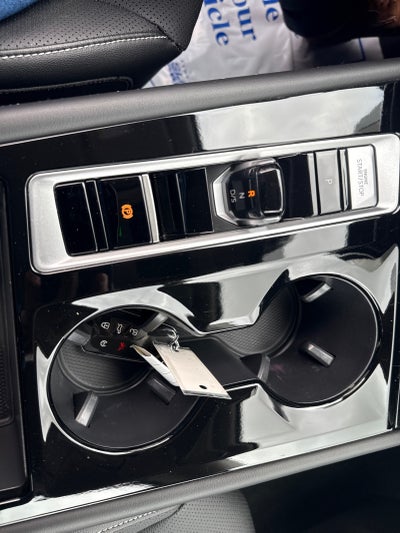 2024 Volkswagen Atlas 2.0T SE w/Technology 4MOTION