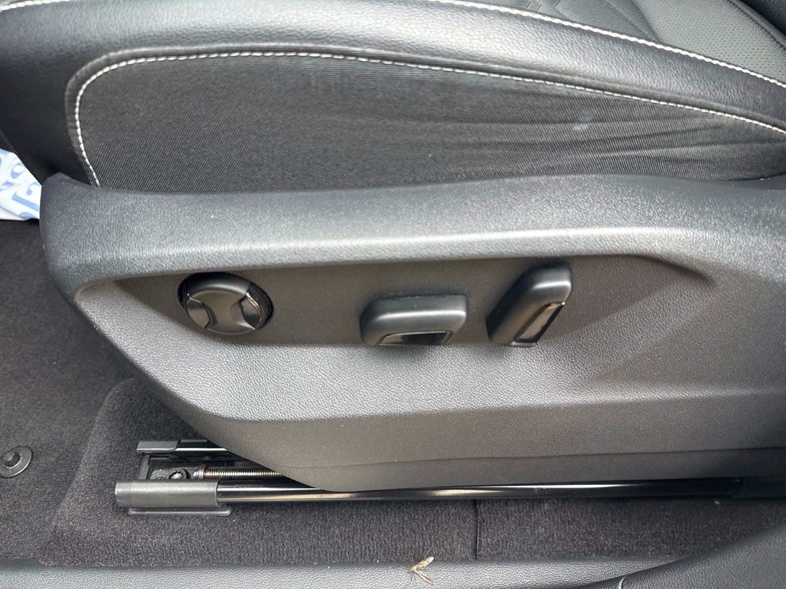 2024 Volkswagen Atlas 2.0T SE w/Technology 4MOTION