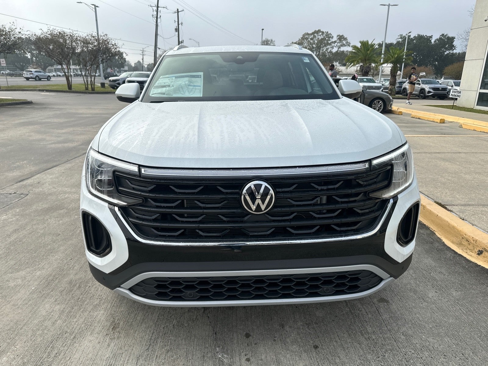2026 Volkswagen Atlas Cross Sport 2.0T SE w/Technology FWD