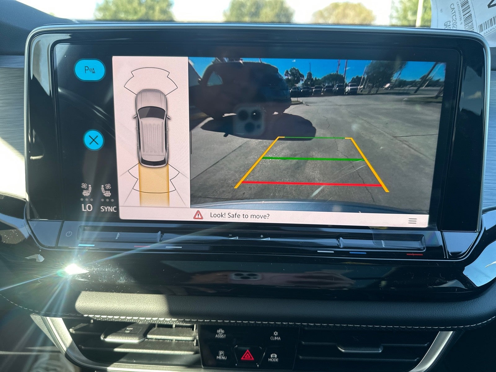 2026 Volkswagen Atlas Cross Sport 2.0T SE w/Technology FWD