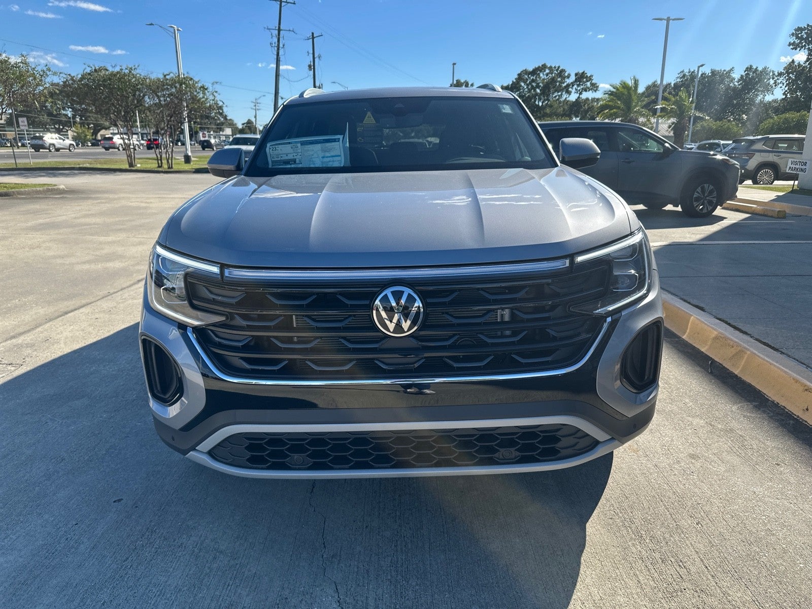 2026 Volkswagen Atlas Cross Sport 2.0T SE w/Technology FWD