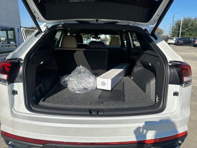 2026 Volkswagen Atlas Cross Sport 2.0T SE w/Technology FWD