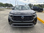 2026 Volkswagen Atlas Cross Sport 2.0T SE w/Technology FWD