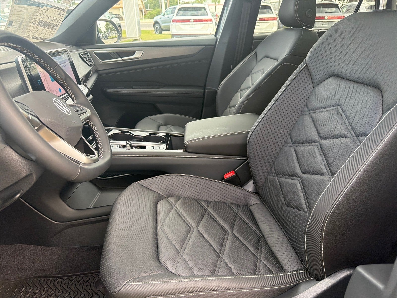 2026 Volkswagen Atlas Cross Sport 2.0T SE w/Technology FWD