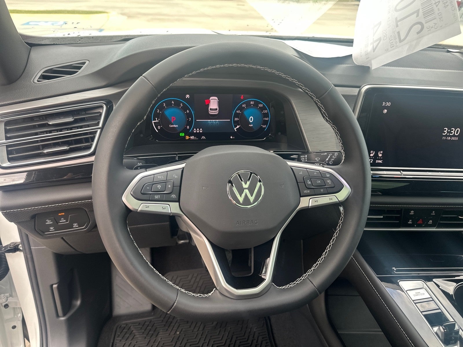 2026 Volkswagen Atlas Cross Sport 2.0T SE w/Technology FWD