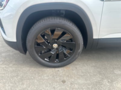 2026 Volkswagen Atlas Cross Sport 2.0T SE w/Technology FWD