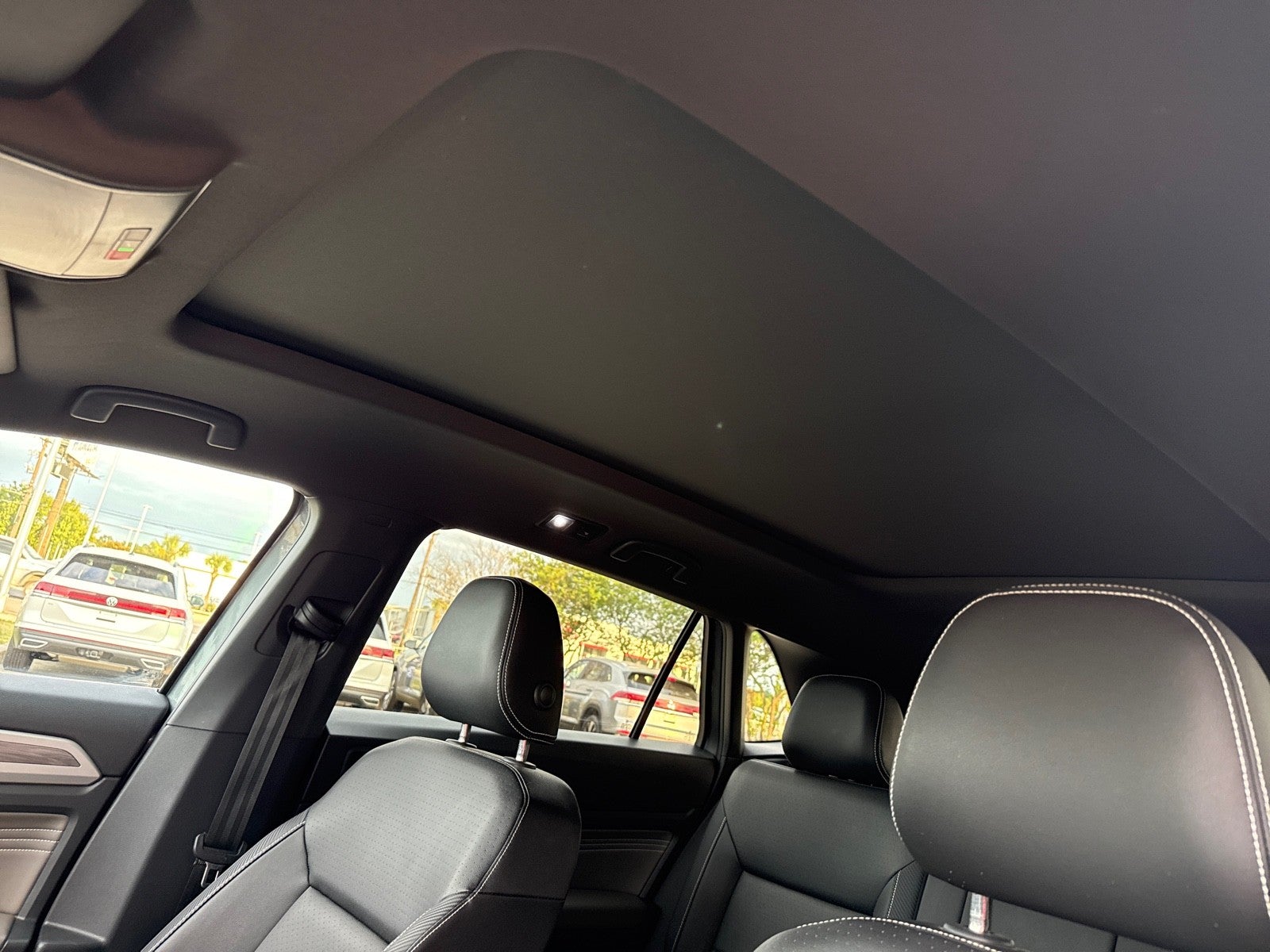 2023 Volkswagen Atlas Cross Sport 3.6L V6 SE w/Technology FWD