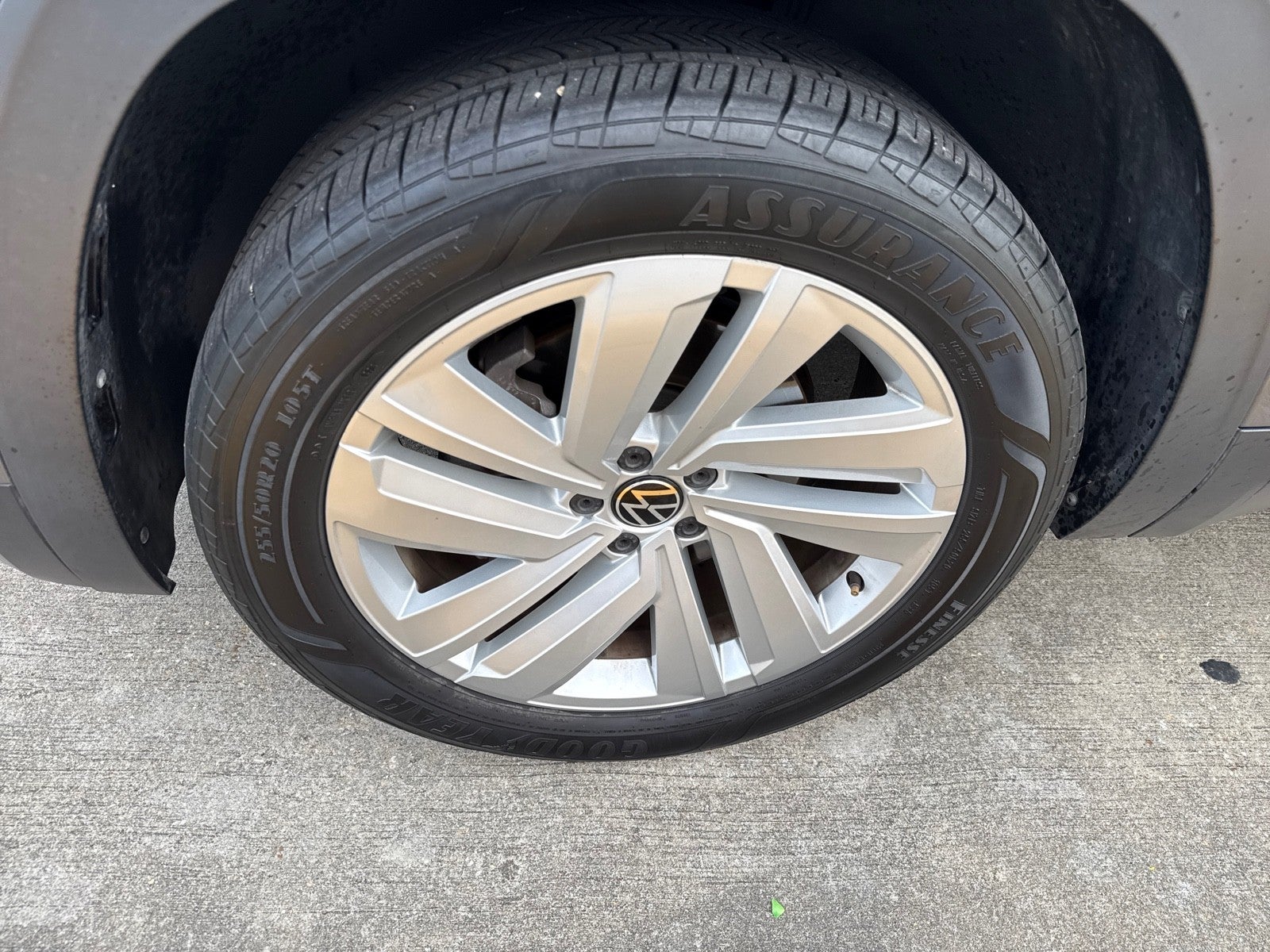 2023 Volkswagen Atlas Cross Sport 3.6L V6 SE w/Technology FWD