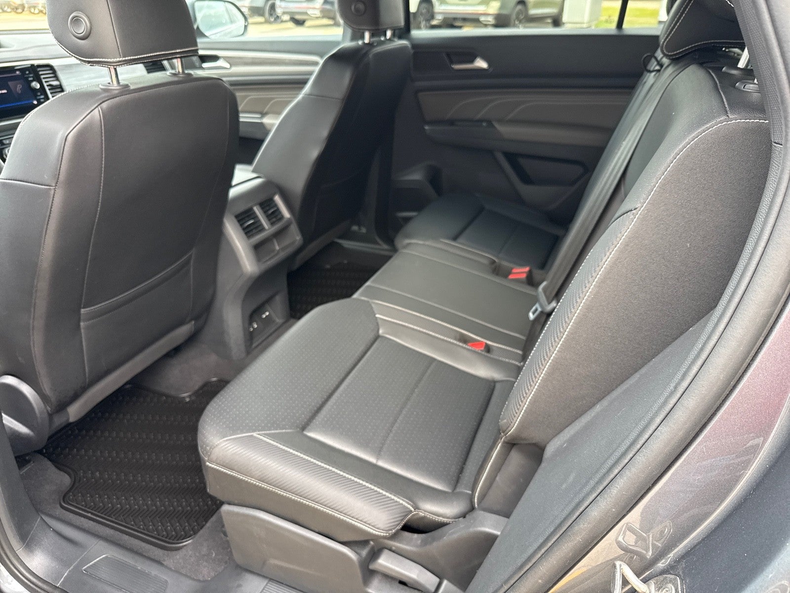 2023 Volkswagen Atlas Cross Sport 3.6L V6 SE w/Technology FWD