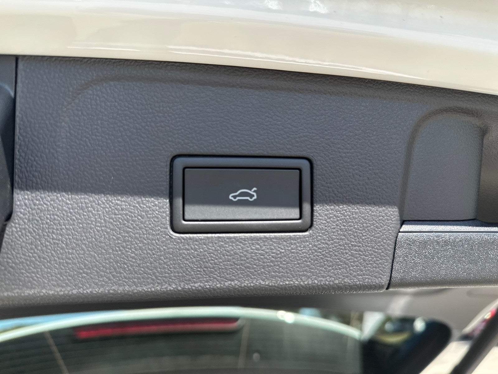 2026 Volkswagen Atlas 2.0T SE w/Technology FWD