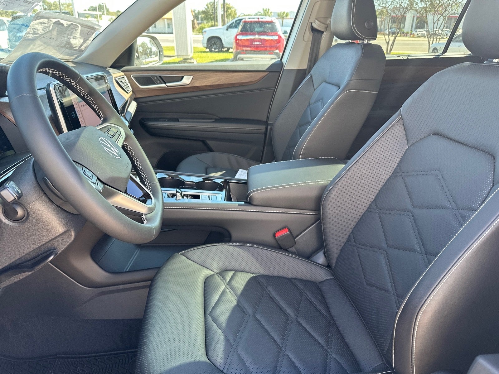 2026 Volkswagen Atlas 2.0T SE w/Technology FWD