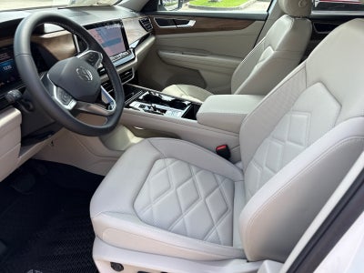 2026 Volkswagen Atlas 2.0T SE w/Technology FWD