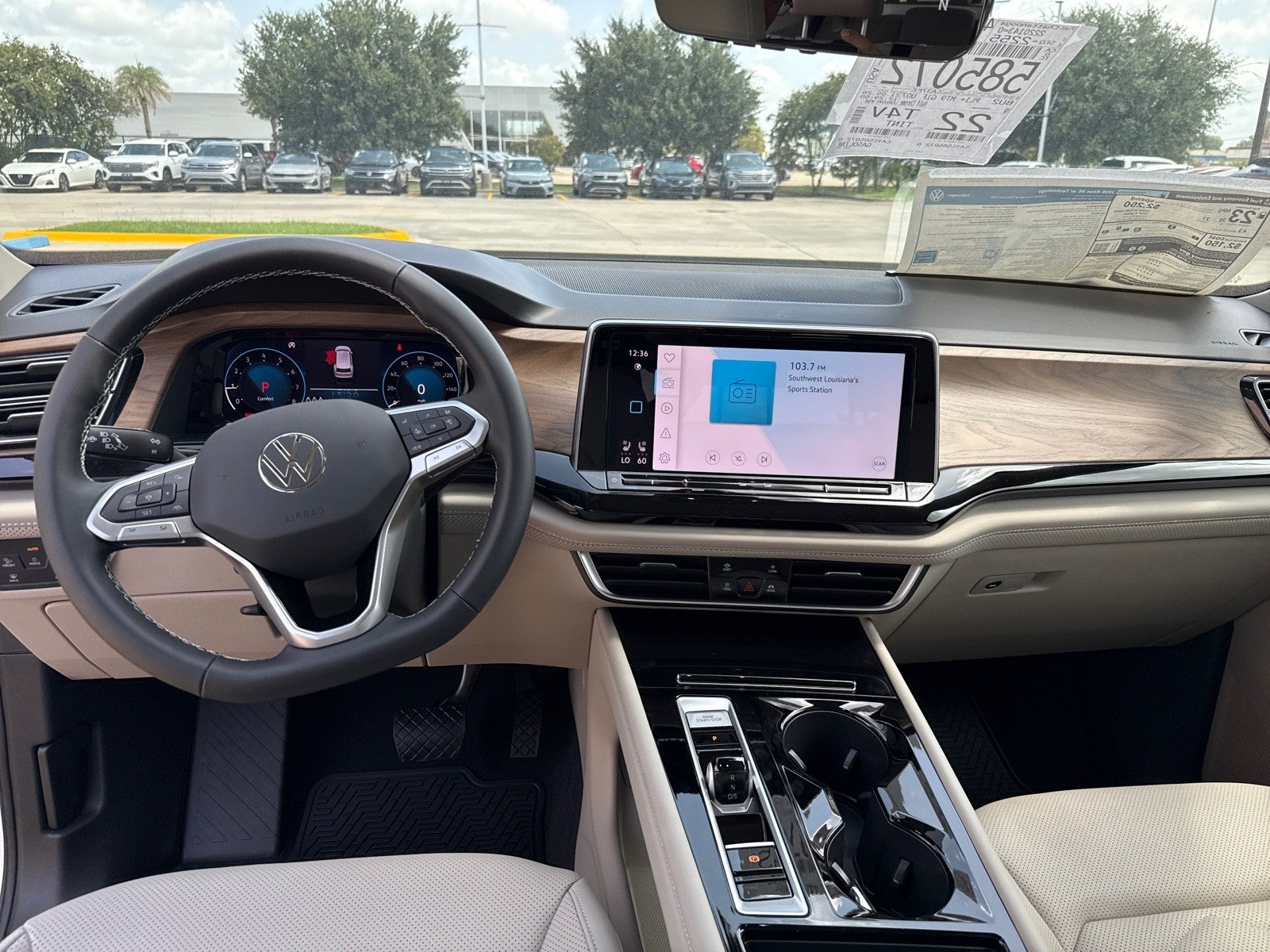 2026 Volkswagen Atlas 2.0T SE w/Technology FWD