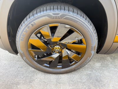 2026 Volkswagen Atlas 2.0T SE w/Technology FWD